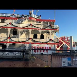 Meet your Posher, Zoe